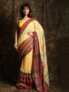 Traditional Yeallow Color Cotton Sarees With Blouse Piece