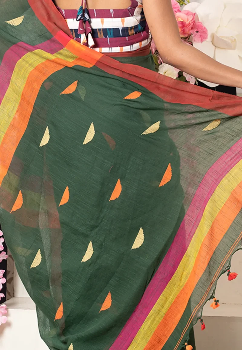 emerald green handloom saree with multicolor pyramid motifs 6024f0009a52f 1613033472 1